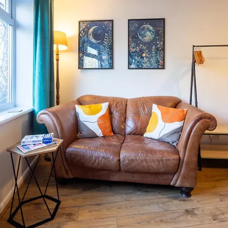 Stockwood House By Cliftonvalley * Bristol