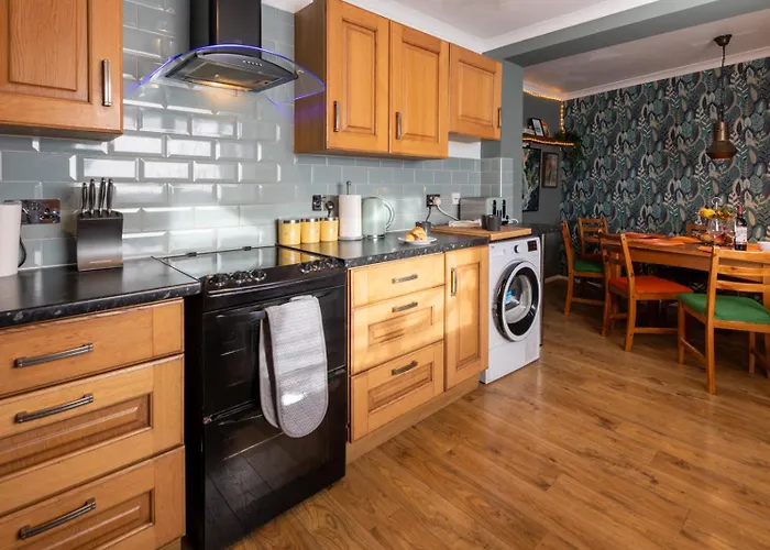 Stockwood House By Cliftonvalley * Bristol